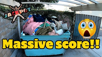 DUMPSTER DIVING - I FOUND A MASSIVE SCORE !!