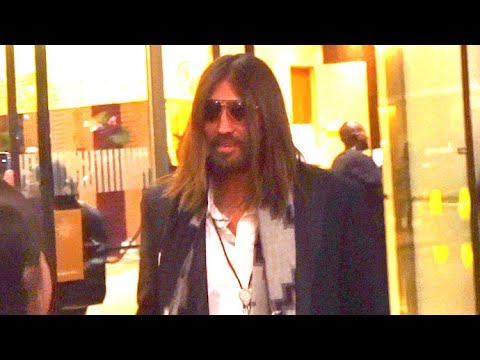 billy-ray-cyrus-parties-in-hollywood-after-landing-two-grammys-for-old-town-road