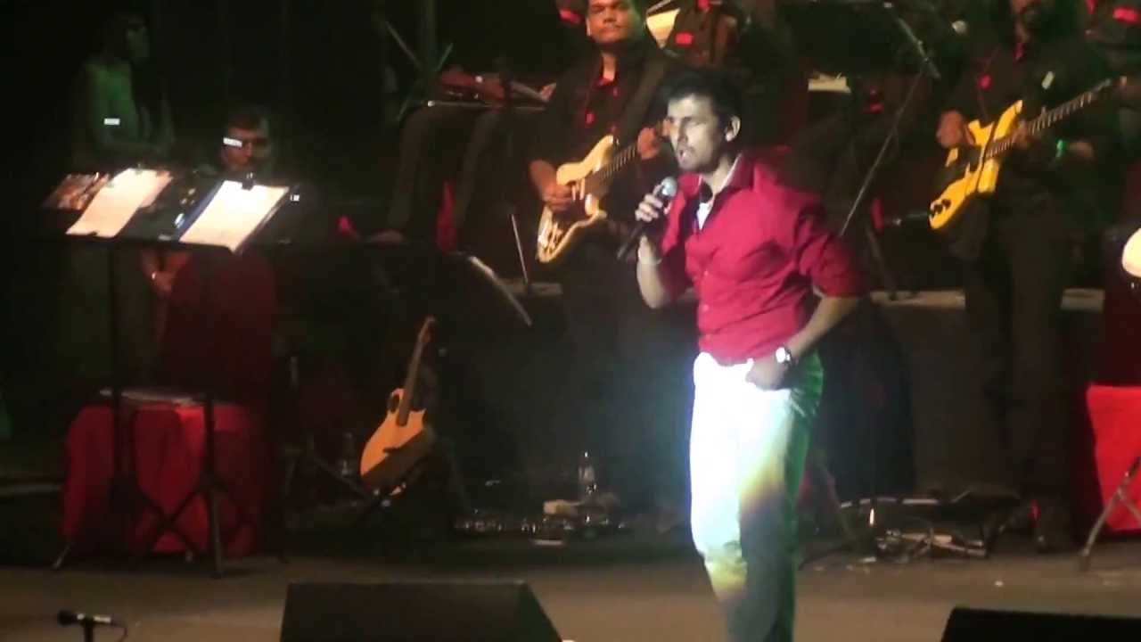 Sonu Nigam Concert in Dubai 2013 - Part 11