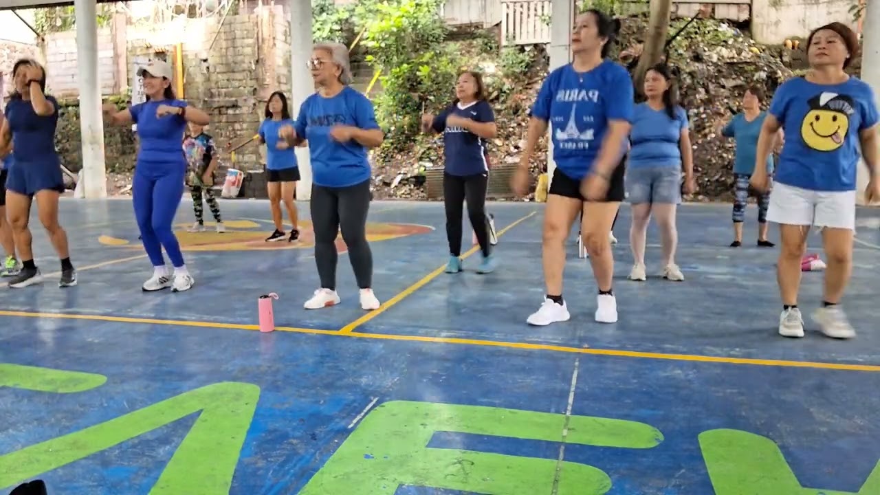 the blue matchup girls