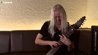 Nick Beggs demos his 'Dark Cathedral' TonePrint for the Hall of Fame Reverb pedal