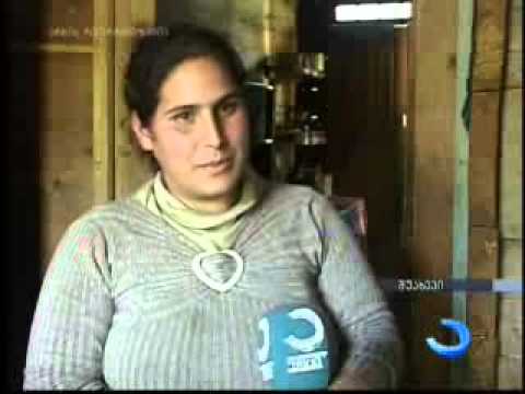 სოფელ ზემოხევში ქარცივაძეების 5-სულიანი ოჯახი გაუსაძლის პირობებში ცხოვრობს