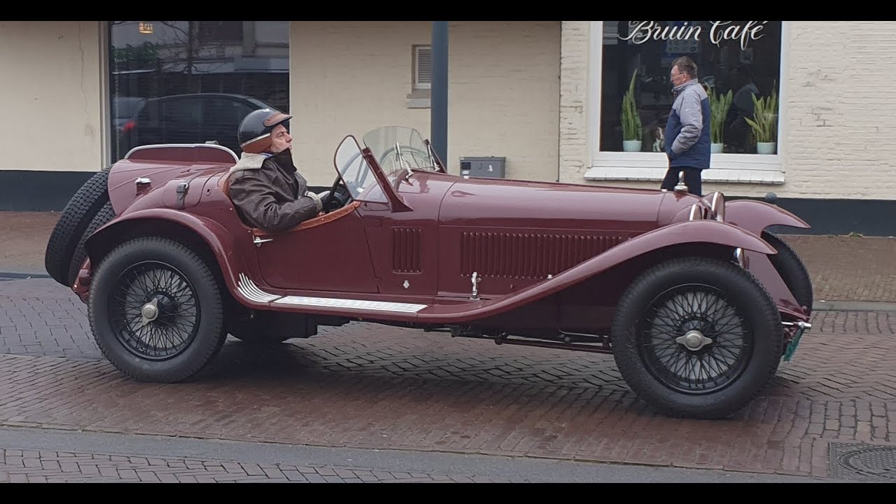 4K Alfa Romeo 8C 2300 Touring Spider in Veghel - V8 Sound!!