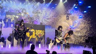 Kiss - Black Diamond (Front Row, Quebec City, QC - November 19, 2023)