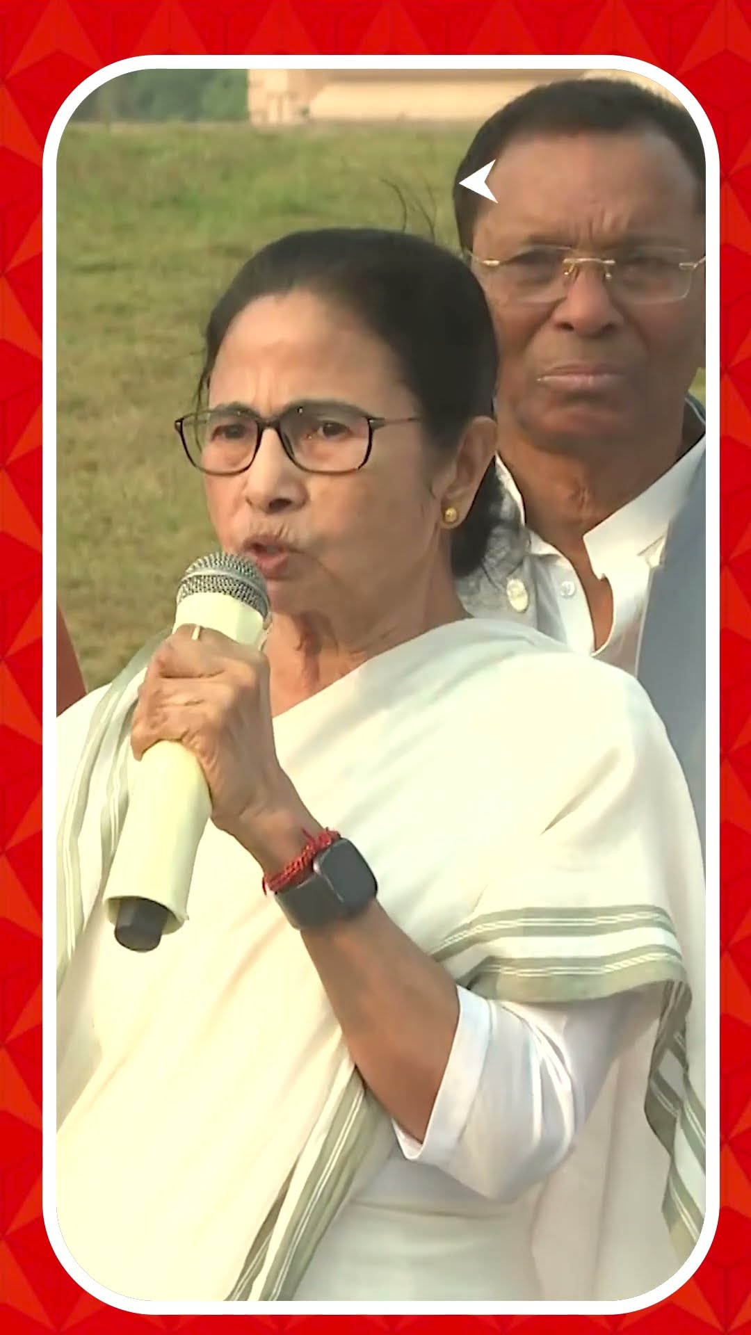 'যারা ফিরতে চাই, তাদের ফিরিয়ে আনার ব্যবস্থা করুক', বাংলাদেশ প্রসঙ্গে মন্তব্য মমতার