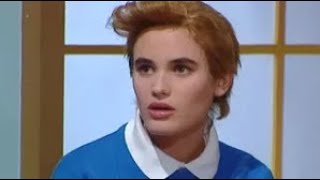 Les Nuls, l'émission S02-E40 Judith Godrèche - Nina Hagen [VF/ST] (16 Novembre 1991) by TVArchive 3,951 views 1 year ago 50 minutes