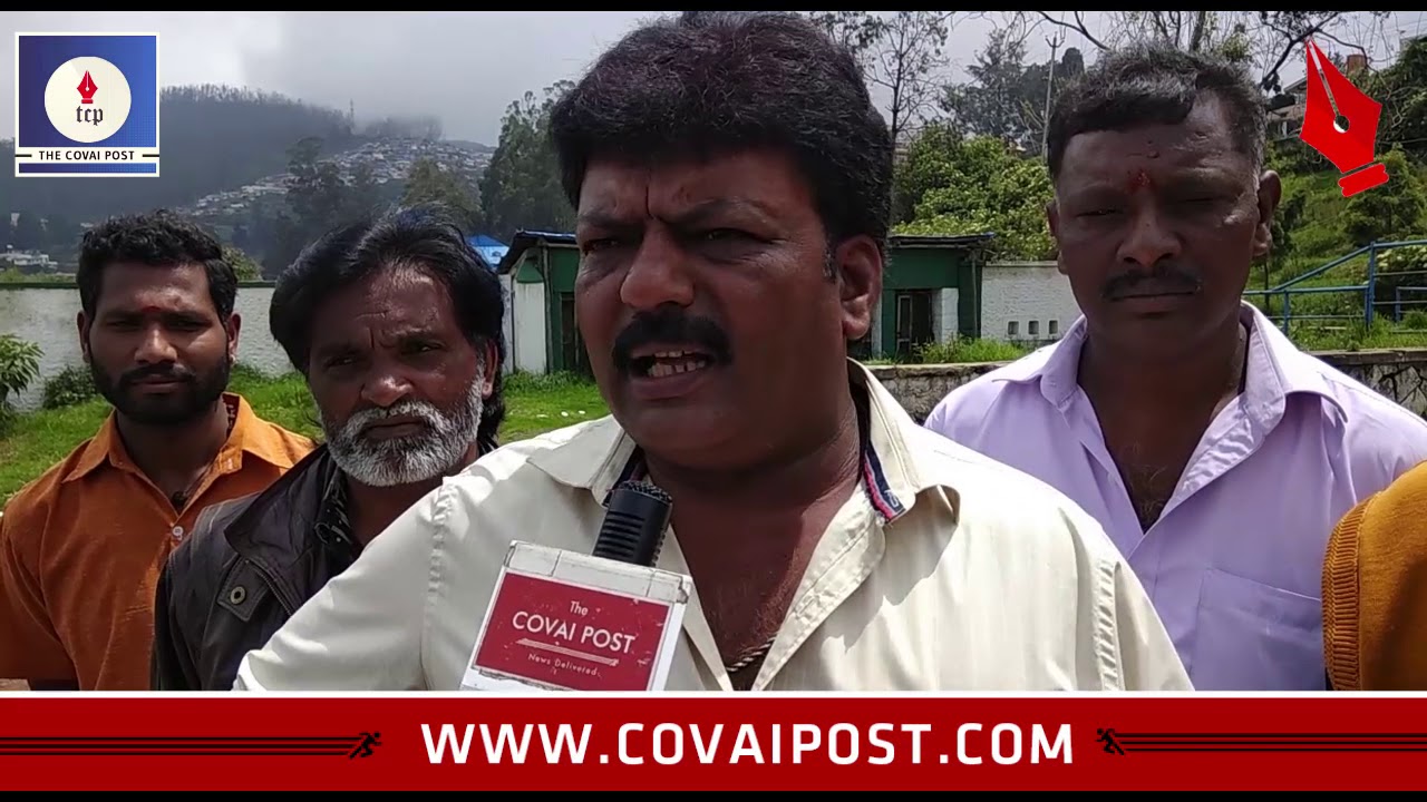 Auto drivers on protest in Ooty