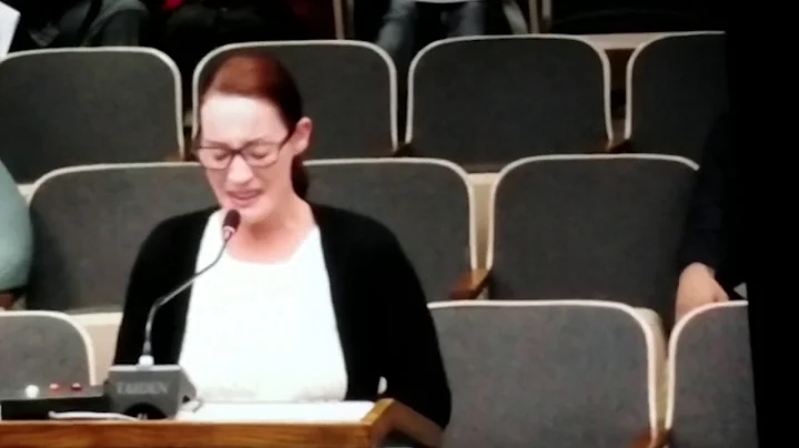Nancy Marquez speaks about homelessness to city co...