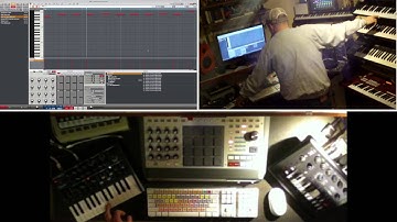 Akai MPC Renaissance - Making A Track using the Akai MPC Renaissance and Arturia MicroBrute