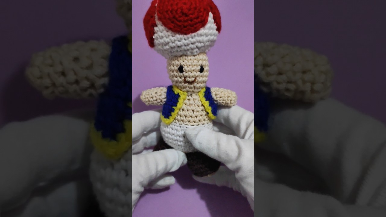 toad amigurumi 