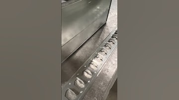 Assembling square Elbows with Turning Vanes on Rail