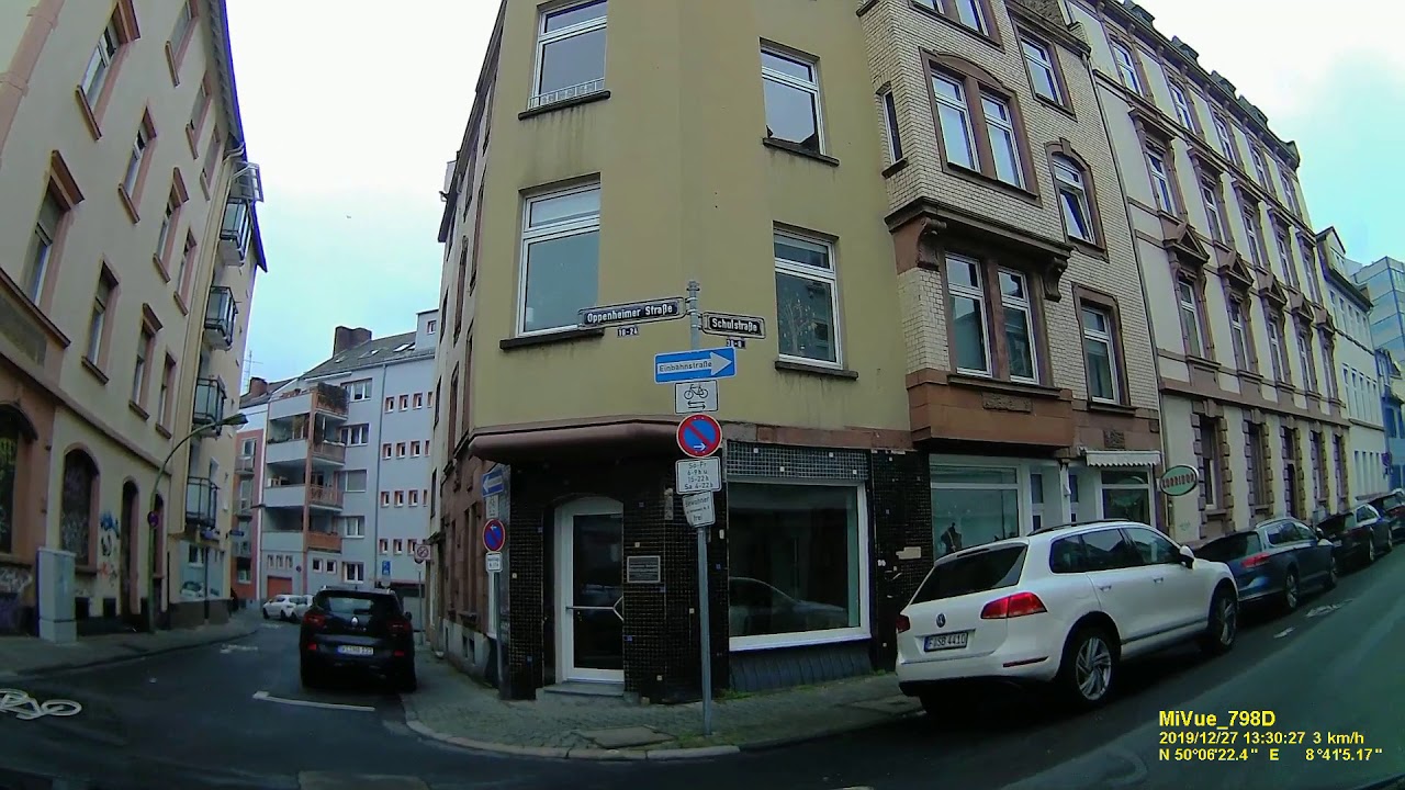 D: Frankfurt am Main. Rundfahrt durch Sachsenhausen. Dezember 2019