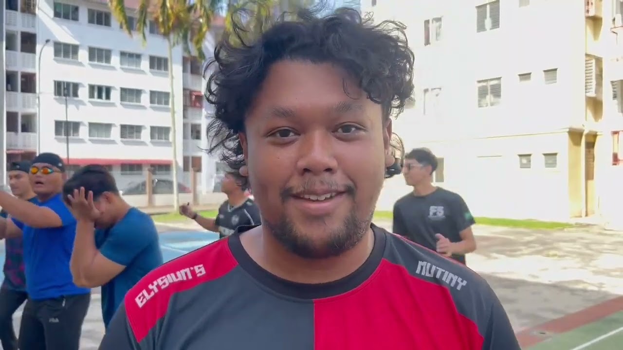 BLHC4032 CREATIVE & CRITICAL THINKING - KEMPEN GERAK BERSAMA SIHAT SELAMANYA