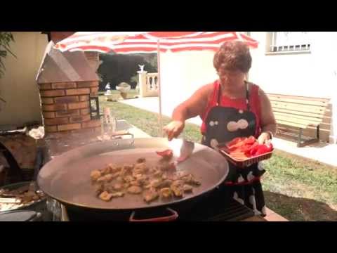 Vidéo: Paella Aux Fruits De Mer Dans Une Mijoteuse