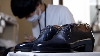Making Derby Shoes in Vintage Embossed Leather