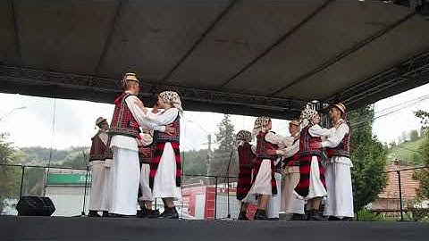 Ansamblul folcloric Vasile Lucaciu din Maramureș la festivalul "Momârlanii gazde bune" _2022_