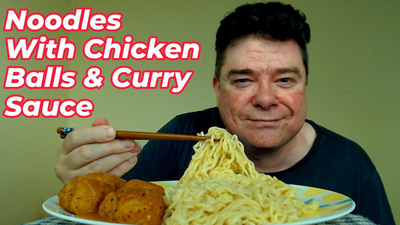 ASMR Eating Chicken Noodles With Chicken Balls & Curry Sauce (REM
