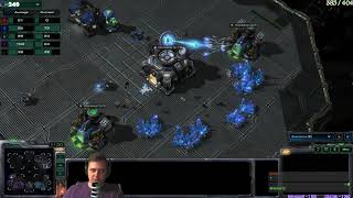 Корейские Львы бьются в Starcraft 2.