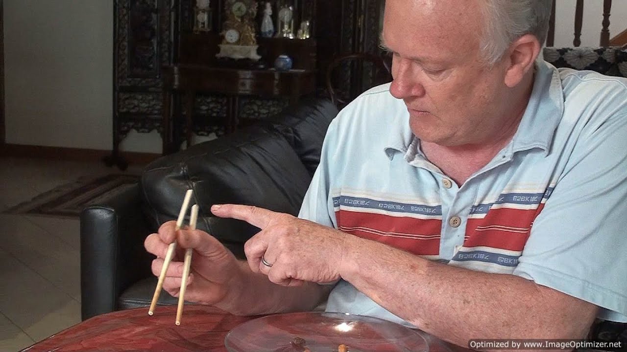 How To Hold and Use Chopsticks 