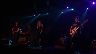 Video-Miniaturansicht von „OZ - The Day I Come Back to Town (live @ Hard Club September 2018)“