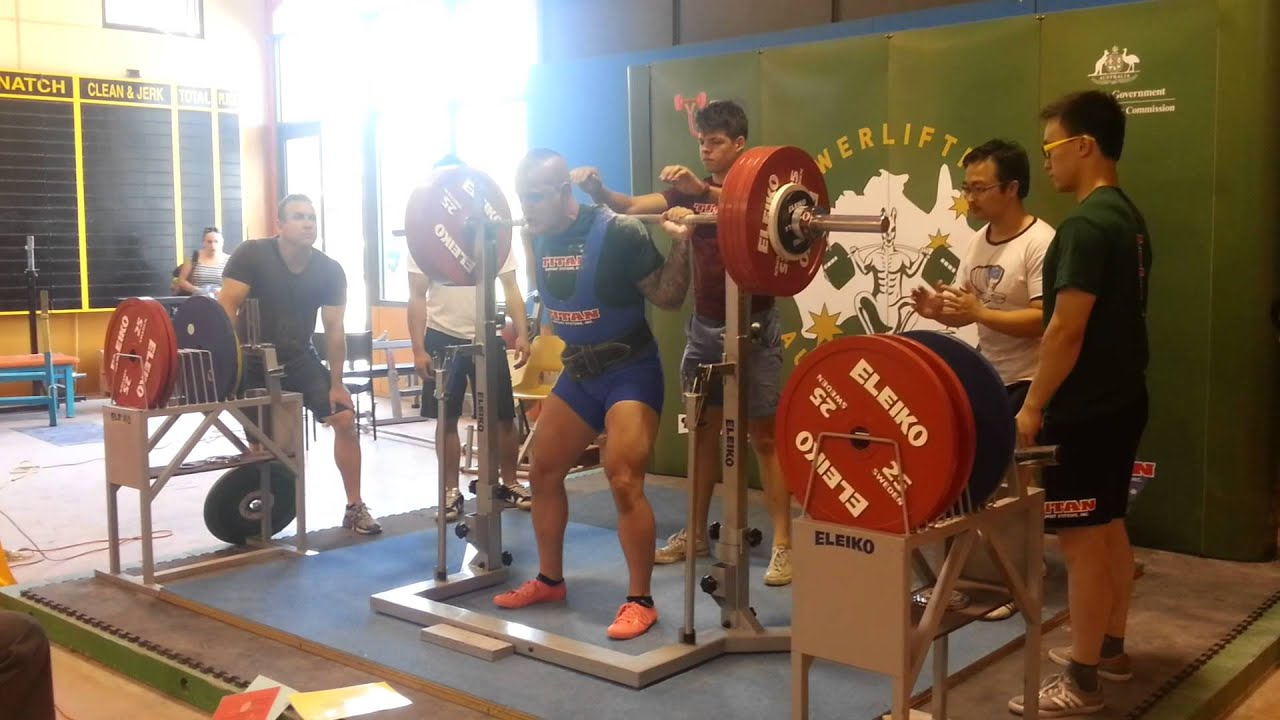 PA - Matt Middleton squats 240kg