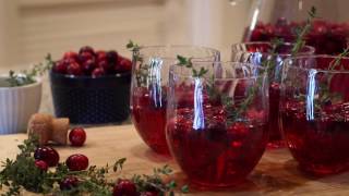 How To Make A Cranberry Thyme Fizz Tail