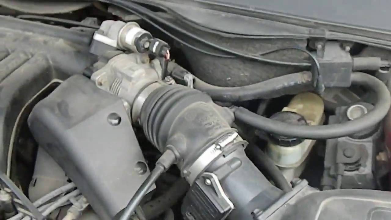 Replacing fuel injectors for a 2001 ford taurus ses intro YouTube
