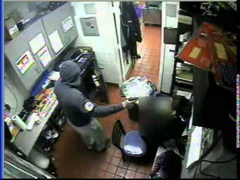 Robbery 9996 Roosevelt Blvd DC# 14 07 013685 camera iphone 8 plus apk