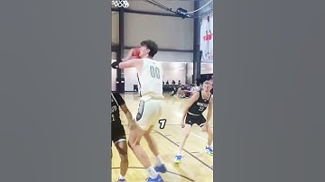 7’9” Oliver Rioux is the TALLEST TEEN in the WORLD 🤯 #shorts