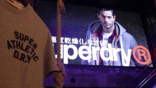 Superdry in Berlin introduces interactive smart mirror