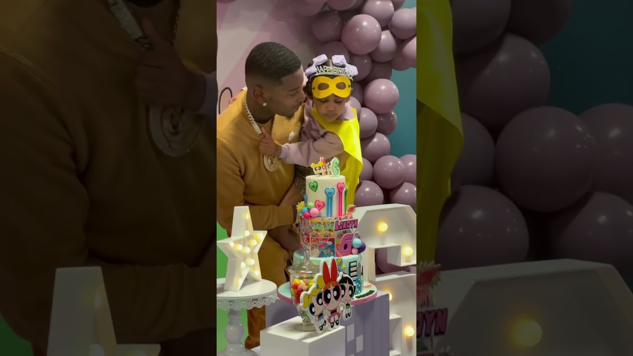 Ayee it’s my little bestie birthday 🥹💝 