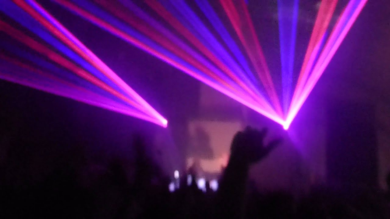 YouTube에서 Q-Base 2013 - The Prophet - Scantraxx Arena (HD) 보기 YouTube에서 Q-Base 2013 - The Prophet - Scantraxx Arena (HD) 보기