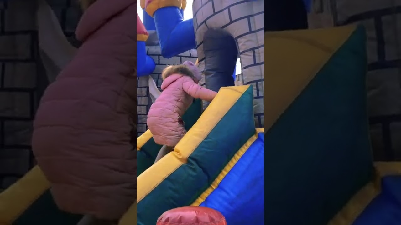 Большой батут на улице - YouTube