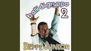 Video thumbnail of "Beppe Junior - Il ballo della quadriglia"