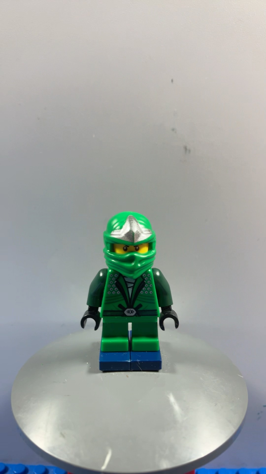 LEGO Ninjago Child Lloyd ZX Minifigure - YouTube