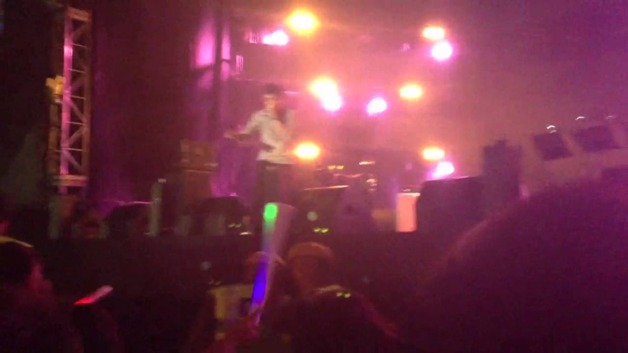 Shawn Lee Beatbox at ecurve on new year's eve YouTube