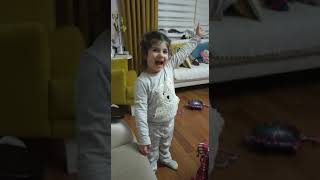 23 Nisan Şiiri Begüm Çokk Minikk