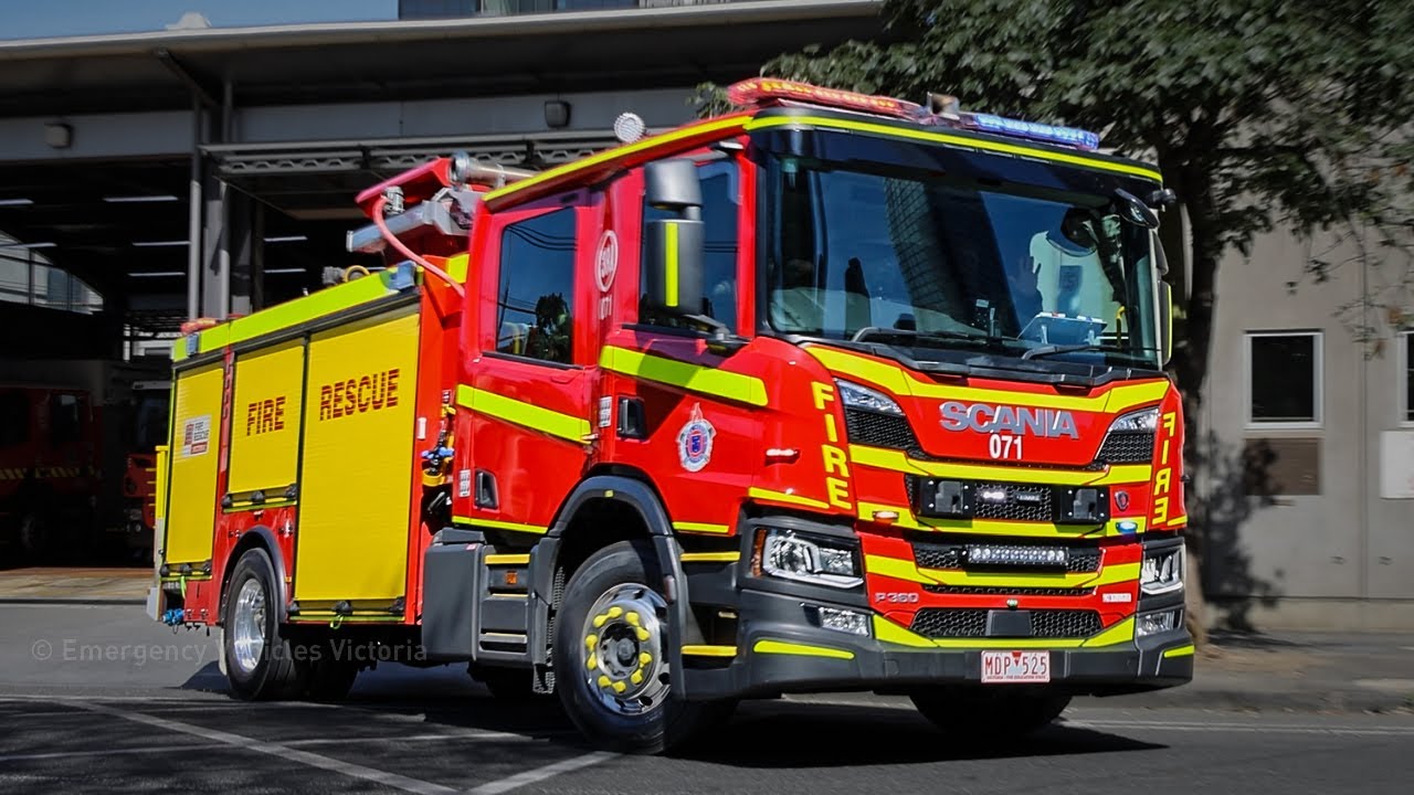 [New Pumper] - FRV | Pumper 38A + 38B Turning Out to FIP