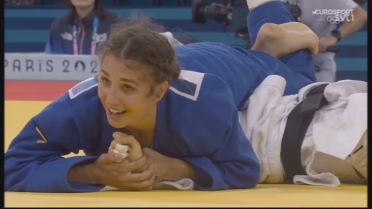 OS i Paris 2024 Tara Babulfath tog sensationellt brons i Judo