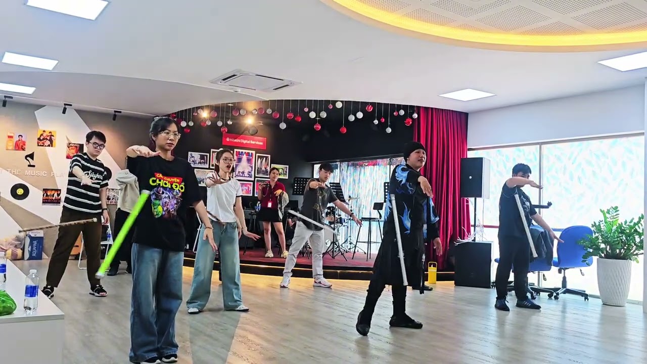 Học Múa Gậy Bay Việt Nam - Levi Wand VN - Osama Halley 