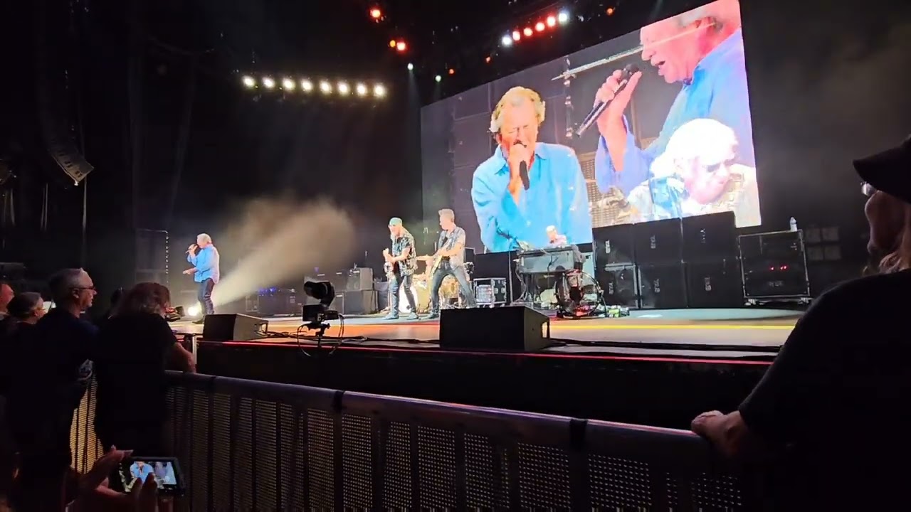 Deep Purple- A bit on the side. Houston TX 8/17/24