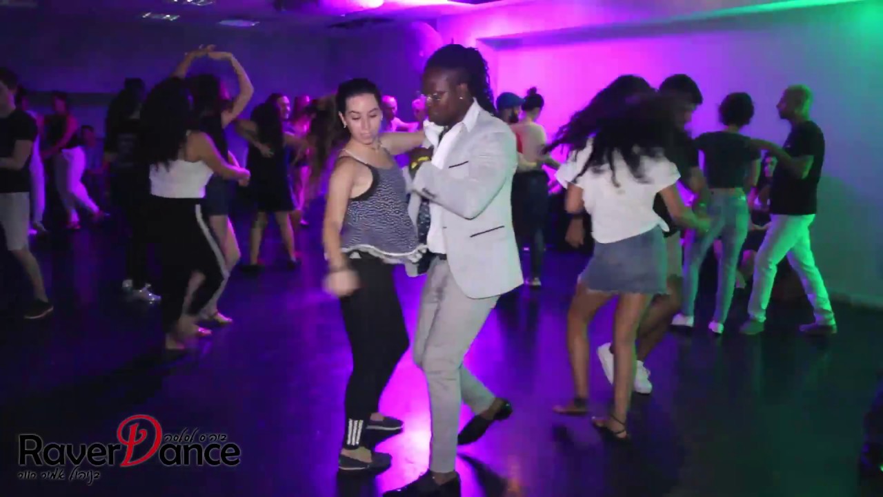 Chichi Gutierrez Revés & Vardit Lifshin dance Cuban Salsa קיזומבה ירושלים