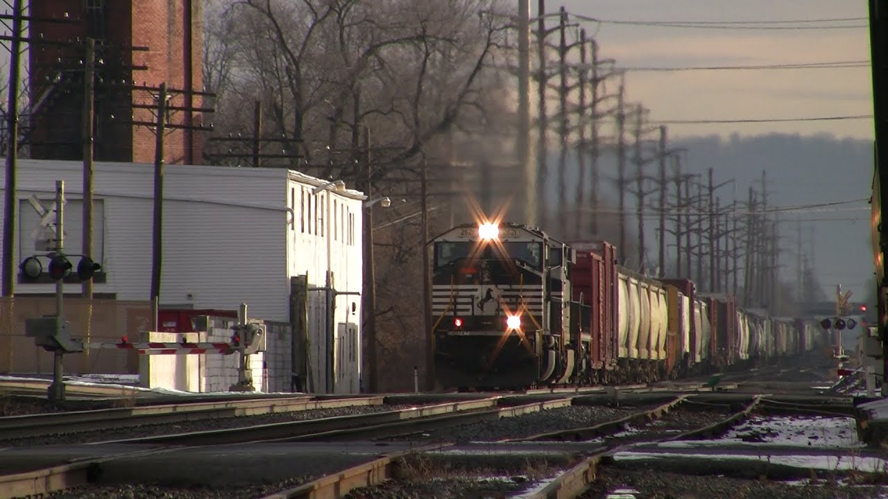 Trains On The Norfolk Southern Harrisburg Line December 13 Youtube Trains On The Norfolk Southern Harrisburg Line December 13 Youtube