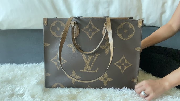 Louis Vuitton: Pochette Metis One-Month Review / What Fits? / Glazing Issues?  