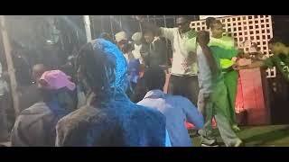 @AmaQaba full performance @kcityplug @i-afrikayam farm 7140