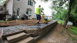 How to build a retaining wall on a slope