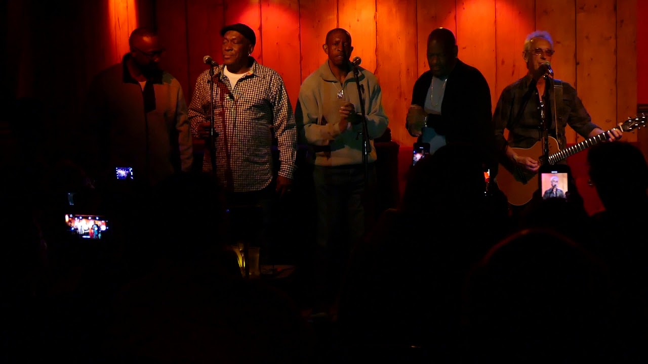 Elliot Lurie Performing Brandy (You're A Fine Girl) at Rockwood Hall