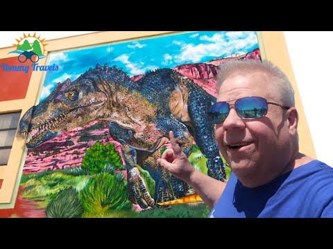 I Survived The Earthquake Simulator At The Dinosaur Journey Museum In Colorado!