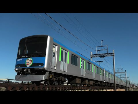 【クレヨンしんちゃん家族都市プロジェクトHM掲出】東武60000系61604F 普通大宮行 春日部～藤の牛島通過【4K】