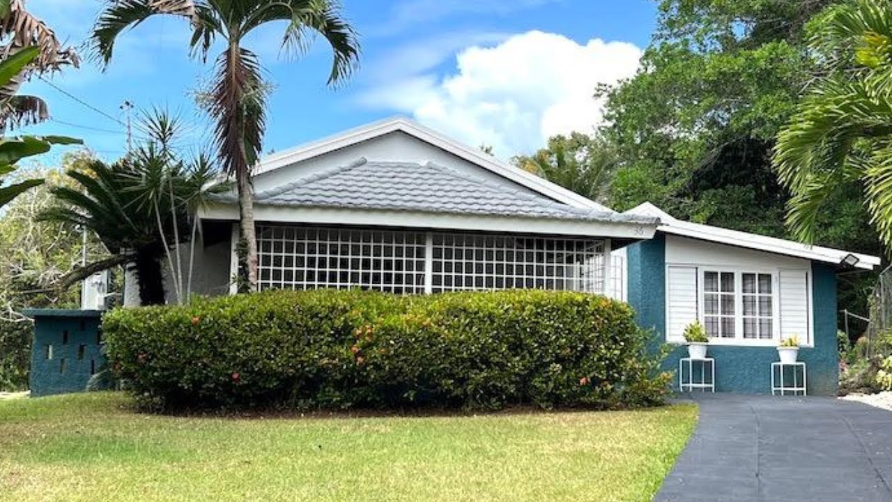 Gated Community 3 Bedroom 3 Bathroom House for sale in St Mary Country